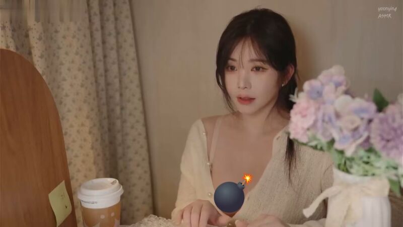 Yoonying 让年轻男友入睡的最后一步-异梦资源站