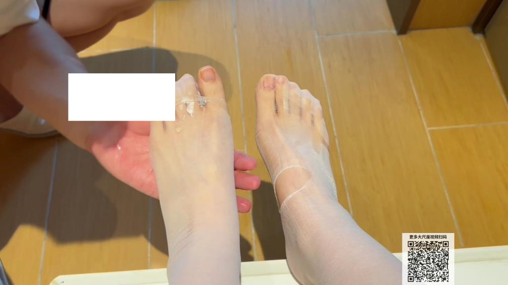 18X真人视频-破洞的白丝-异梦资源站